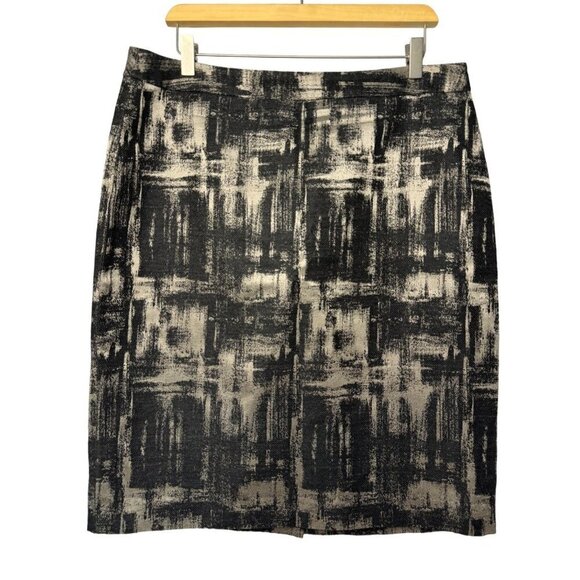 Talbots Woman's Midi Pencil Skirt Lined SZ 12 Black Beige Abstract Print NEW - Picture 1 of 10